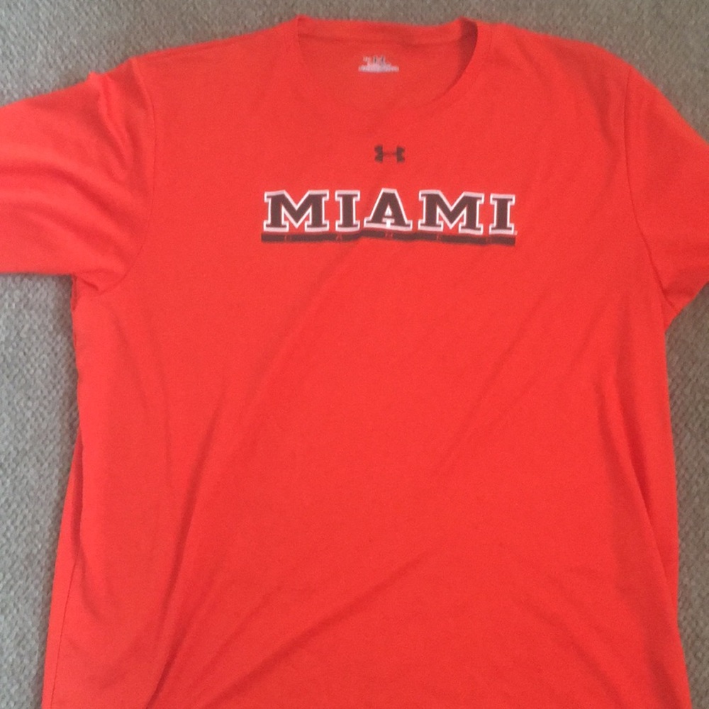 Used under armour Miami T